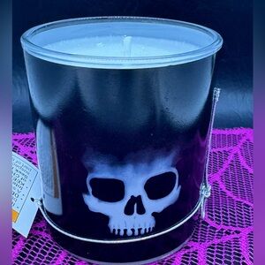 Color changing candle New